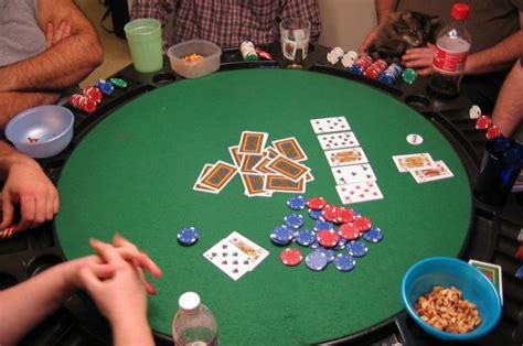 Caseiro De Poker