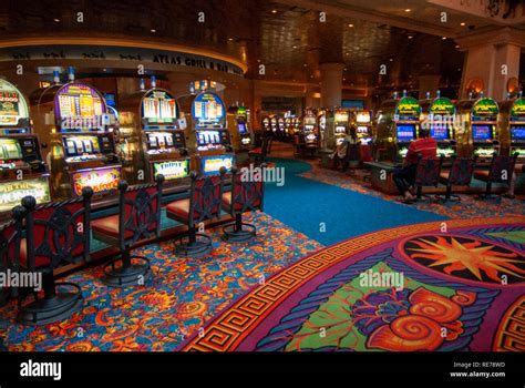 Casino Host Atlantis Nas Bahamas