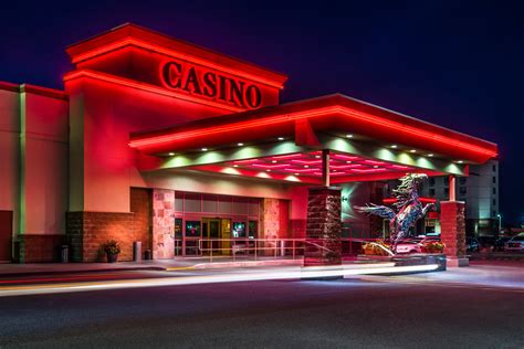 Deerfoot Inn Casino Horas