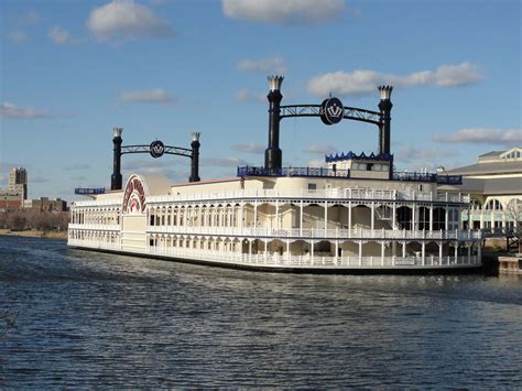 Des Moines Riverboat Casino