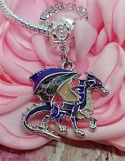 Dragons Charms Betsul