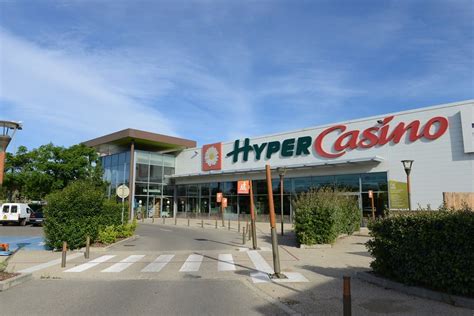 Hyper Casino Saint Laurent Arbres