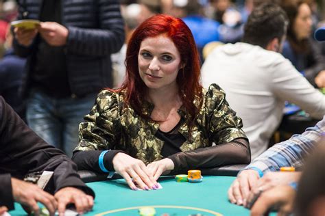 Jen Pedreiro Poker