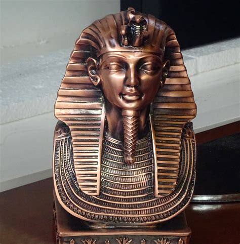 Jogue Pharaohs Of Egypt Online