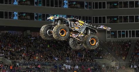 Monster Trucks Betway