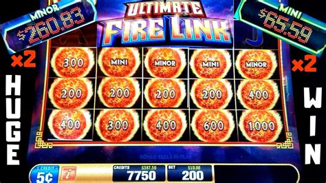 Play 7 On Fire Slot