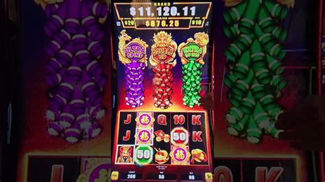 Play Firecrackers Slot