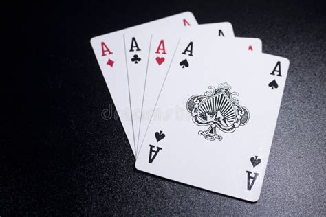 Probabilidade De Obter 4 De Um Tipo De Poker