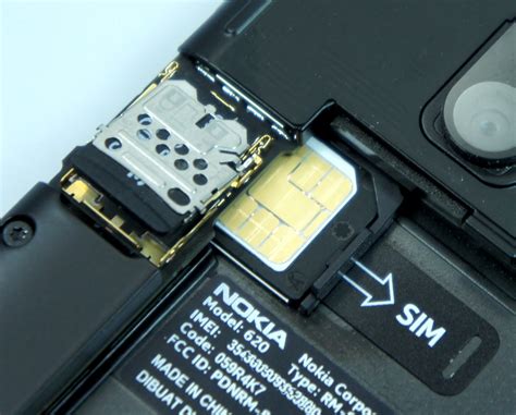 Slot Lumia 620