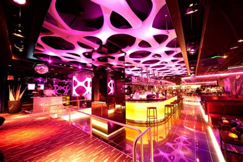 Ultra Lounge Roxo Holland Casino