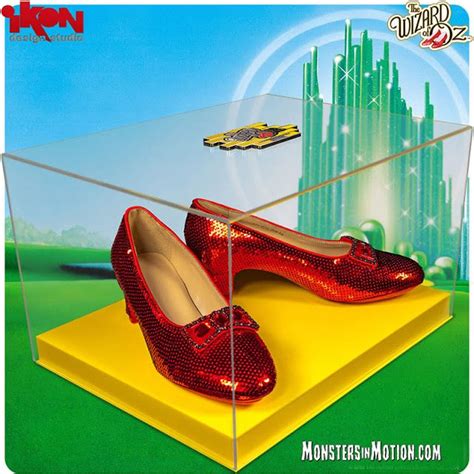 Wizard Of Oz Ruby Chinelos De Quarto Maquina De Entalhe Do Wms